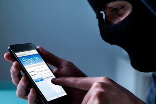 Tajovuzkorlar telefon orqali firibgarlikning yangi turini o`ylab topishdi